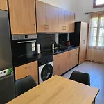 Kastello Apartamento Meyísti