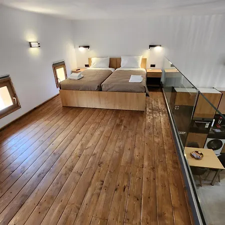 Kastello Apartman Mejíszti